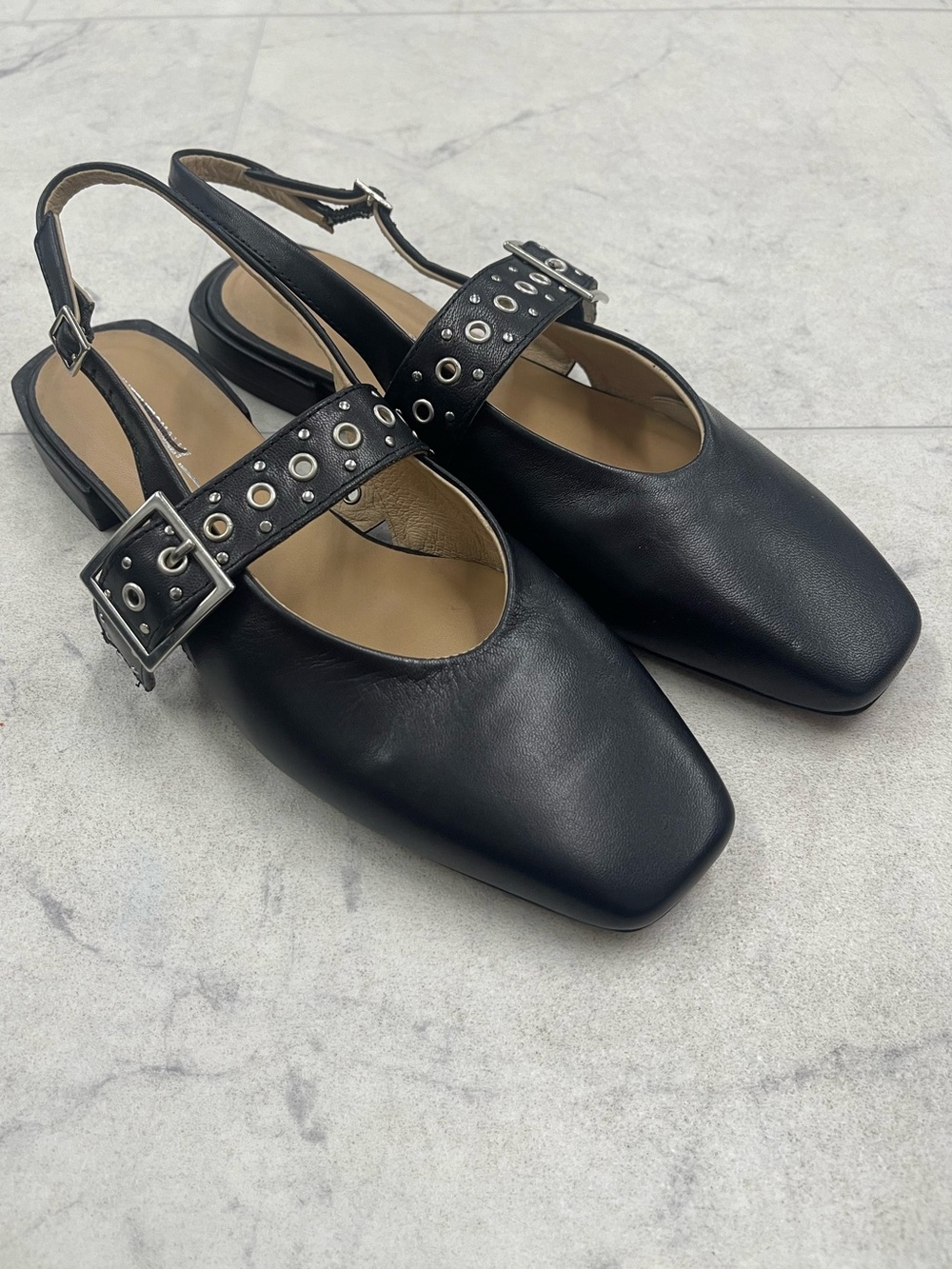 (NC-6) New Intentionally Sling Back Buckle Flats Size: 38